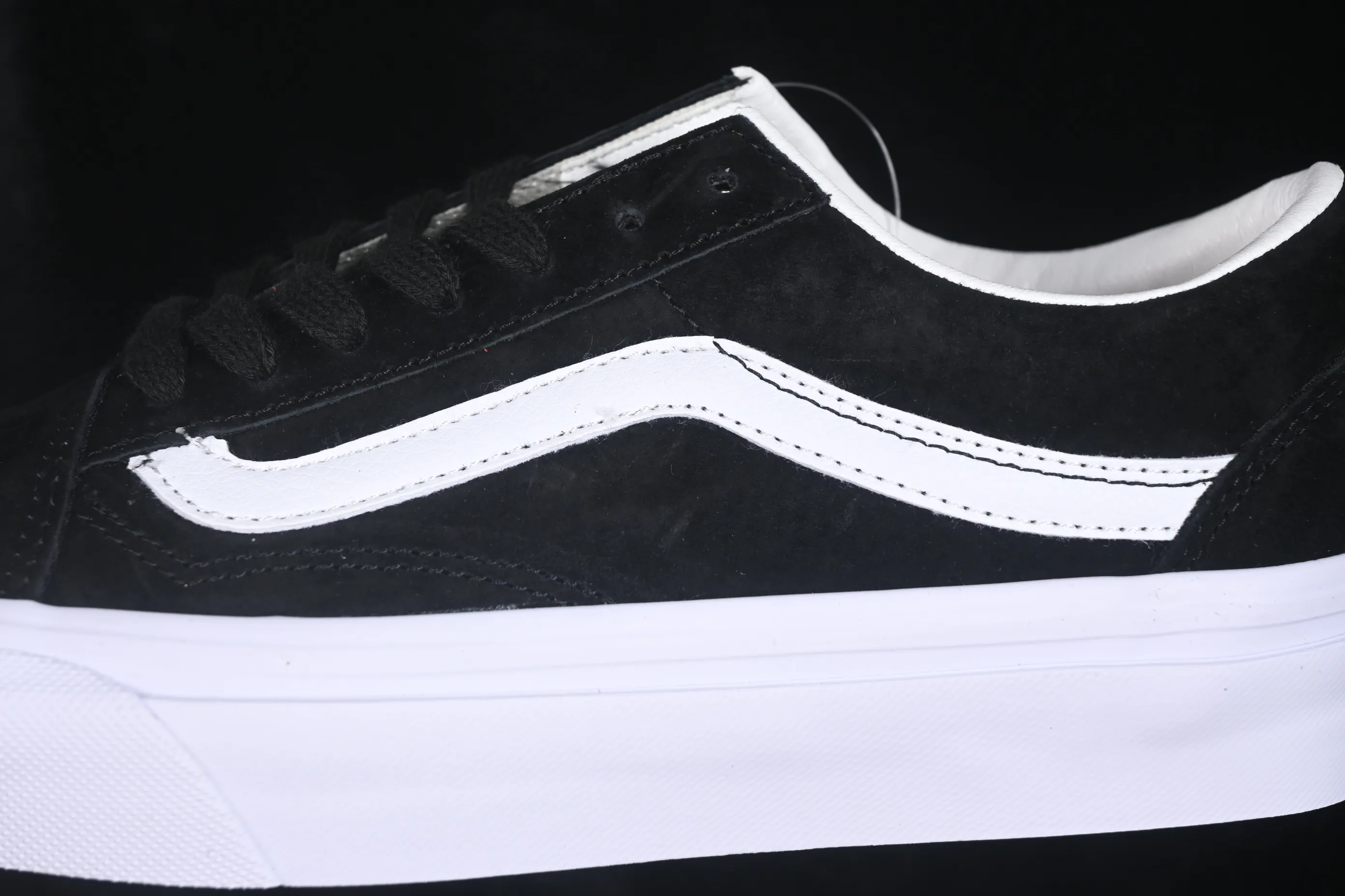 All categories Vans Vans series Vans Low Vans low top Vans Old Skool 36 Vans low-top casual skateboard shoes VN000CNGCIE1